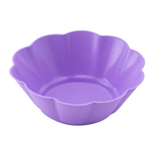 Load image into Gallery viewer, Cake and Cookie Molds - Clover Cake and Muffin Mold 6 pieces