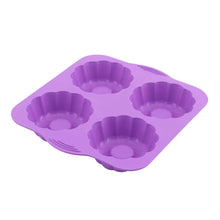 Load image into Gallery viewer, Cake and Cookie Molds - 4-Piece Clover Cake and Cookie Mold