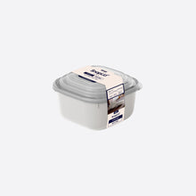 تحميل الصورة في عارض المعرض، Gray food storage container with a clear lid on a white background
