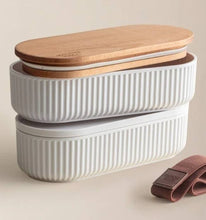 Load image into Gallery viewer, Food Storage Container - Set of 2 Acrylic containers with Wooden lid ( 1000 ml. + 2000 ml. )