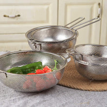 تحميل الصورة في عارض المعرض، 25.5cm Heavy-Duty Stainless Steel Colander | Long Handle Strainer & Fry Basket - Silver