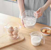 Load image into Gallery viewer, Measuring Cups & Spoons - Acrylic Measuring Containers - Clear graduated cup 2 Sizes