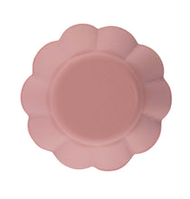 Load image into Gallery viewer, Cake and Cookie Molds - Clover Cake and Muffin Mold 6 pieces