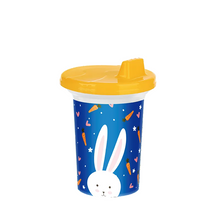 تحميل الصورة في عارض المعرض، Children's cup with a rabbit design and yellow lid on a white background