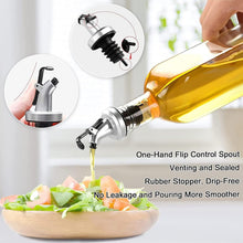 Load image into Gallery viewer, A hand pours olive oil from a glass bottle equipped with a one-hand flip control spout into a wooden salad bowl. Two circular inset diagrams at the top show close-up views of the spout mechanism, and text on the right describes the venting, sealing, drip-free design, and smooth pouring.