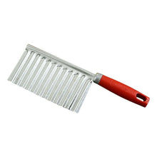 تحميل الصورة في عارض المعرض، Crinkle Cutter - Wavy Slicer for Vegetables and Fruits with Stainless Plastic Handle