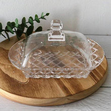 تحميل الصورة في عارض المعرض، Clear glass butter dish with lid on a wooden board