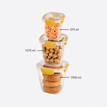 تحميل الصورة في عارض المعرض، Food Storage Containers - Plastic Sealed High Square Set of 3 (575 - 1075 - 1900 ml)