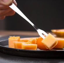 Load image into Gallery viewer, Fruit Fork - Kitchen Expert Stainless Steel Set of 6 Fruit Picks - Mini Snack & Dessert Forks - Hammered Design Appetizer Picks