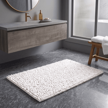 تحميل الصورة في عارض المعرض، Chunky Chenille Bath Rug 50x80cm White | Non-Slip Mat