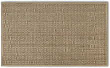 تحميل الصورة في عارض المعرض، Textured beige doormat with a subtle pattern