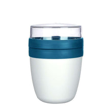 تحميل الصورة في عارض المعرض، Cups/Mugs/Jars/Jugs - Cocktail mix mug - 650 ml in playful colors with a matching transparent lid.