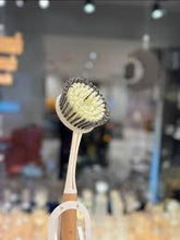 تحميل الصورة في عارض المعرض، Round Multipurpose Dust Cleaning Brush | Soft Bristle Hand Broom with Wooden Handle - White