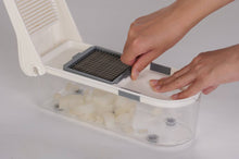 تحميل الصورة في عارض المعرض، 3 Blades Vegetables Slicer | Professional Manual Chopper in use for dicing onions safely and effortlessly.