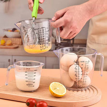 Load image into Gallery viewer, Measuring Cups & Spoons - Acrylic Measuring Containers - Clear graduated cup 2 Sizes
