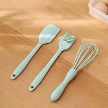تحميل الصورة في عارض المعرض، Spatulas/Utensils - Mini Non stick Silicone heat resistent Kitchen Set of 3 ( Oil Spreader - Whisk - Pastry Spreader )