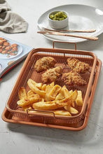 تحميل الصورة في عارض المعرض، Copper wire mesh tray with fried chicken and chips on a light gray surface.
