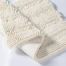 تحميل الصورة في عارض المعرض، Absorbent Luxury Chunky Chenille Bathroom Rug (50x80cm - 1,000 grams) | Ultra-Soft Non-Slip Bath Mat - White
