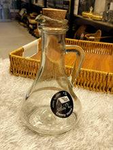 Load image into Gallery viewer, Borosilicate Oil &amp; Vinegar Bottle 340 ml
