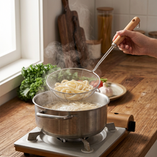 تحميل الصورة في عارض المعرض، Fine Mesh Strainer with Wooden Handle | Stainless Steel
