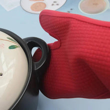 Load image into Gallery viewer, Gloves - Heat Resistant Cotton Padded Silicone Glove
