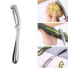 Load image into Gallery viewer, Vegetable Peeler - Vertical Blade Metal Peeler
