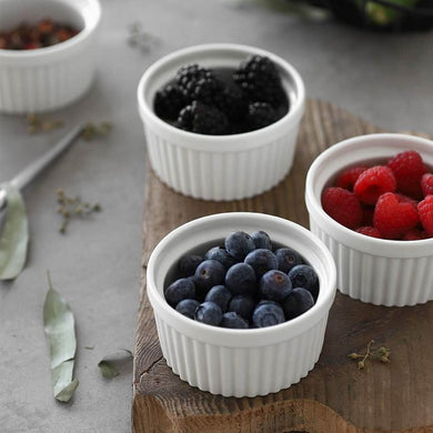 Porcelain Ramekins - Set of 3 Soufflé Dishes 200 ml for Creme Brulee & Muffin, Baking Dishes for Cake & Pudding & Ice Cream, Mini Bowls for Dips, Sauces, Snacks and Fruits