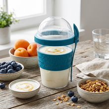 تحميل الصورة في عارض المعرض، Cups/Mugs/Jars/Jugs - Take'N Go Yoghurt Box with Spoon - 600 ml, colorful muesli cup with spoon and dome lid
