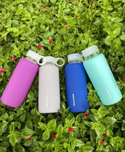 Load image into Gallery viewer, Bottles - Glass Bottle with Silicone Cover - 420 ml. Borosilicate Glass Bottle with Leakproof Lid
