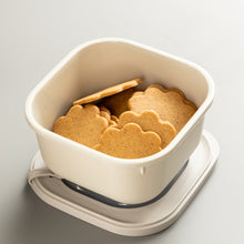 Load image into Gallery viewer, Food Storage Containers - MicroSafe Square (1800 ml.) with Lid
