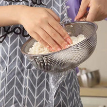تحميل الصورة في عارض المعرض، 25.5cm Heavy-Duty Stainless Steel Colander | Long Handle Strainer &amp; Fry Basket - Silver
