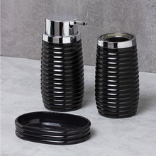 تحميل الصورة في عارض المعرض، Bathroom Accessories Set - 3 Pcs Decor Bathroom Set (Elegance) - Silver Frame

