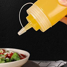 Load image into Gallery viewer, Squeeze Sauce Bottle - 700ml. / 24oz.
